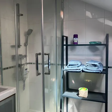 Apartment Centre-ville Climatise Avec Parking Gratuit *